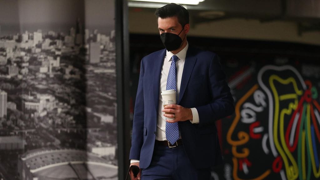 Päävalmentaja Jeremy Colliton sai kenkää Chicago Blackhawksista.