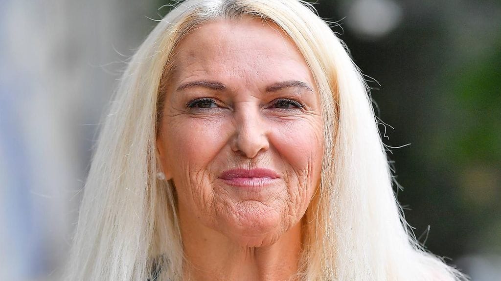 Angela Deemin ulkomuoto on kokenut valtavan muutoksen.