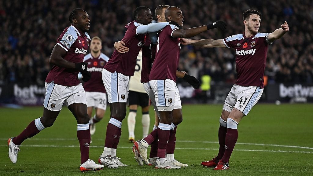 Valioliigan sensaatiojoukkue West Ham sai uuden osaomistajan.