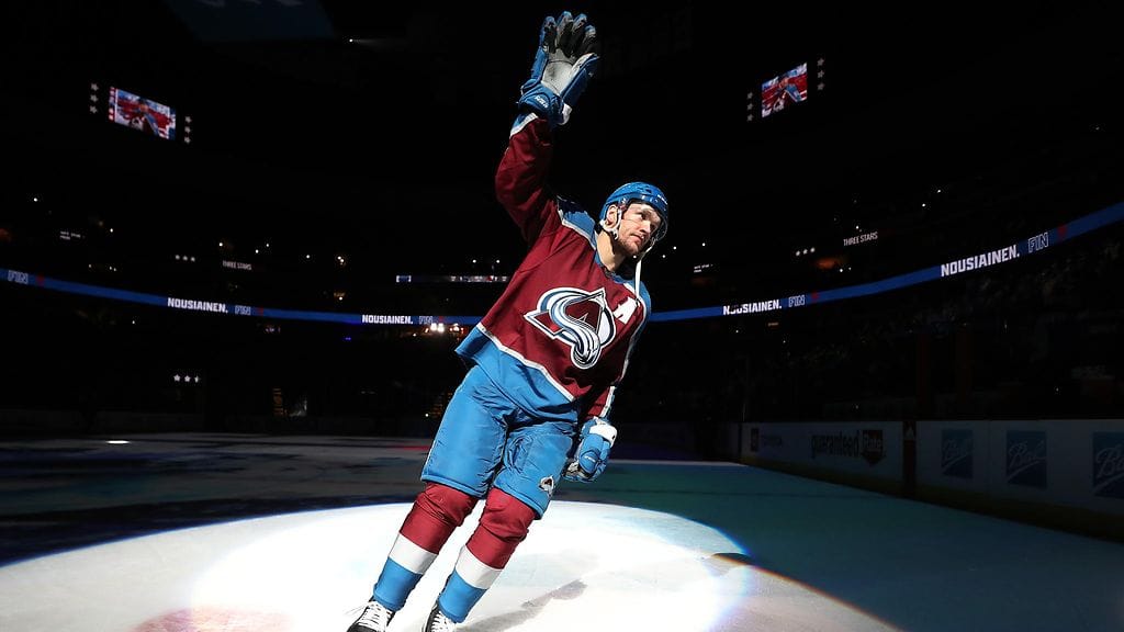 Mikko Rantanen nappasi kolme tehopistettä Coloradon murskavoitossa Vancouverista.
