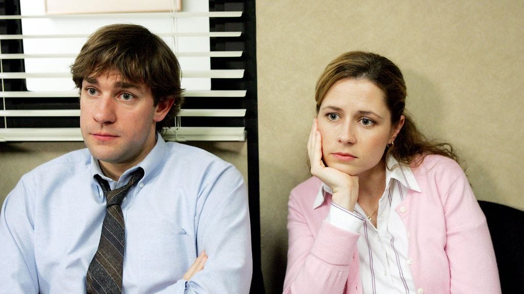 Jim Halpertin ja Pam Beeslyn suhde kehittyi ystävyydestä rakkaudeksi.