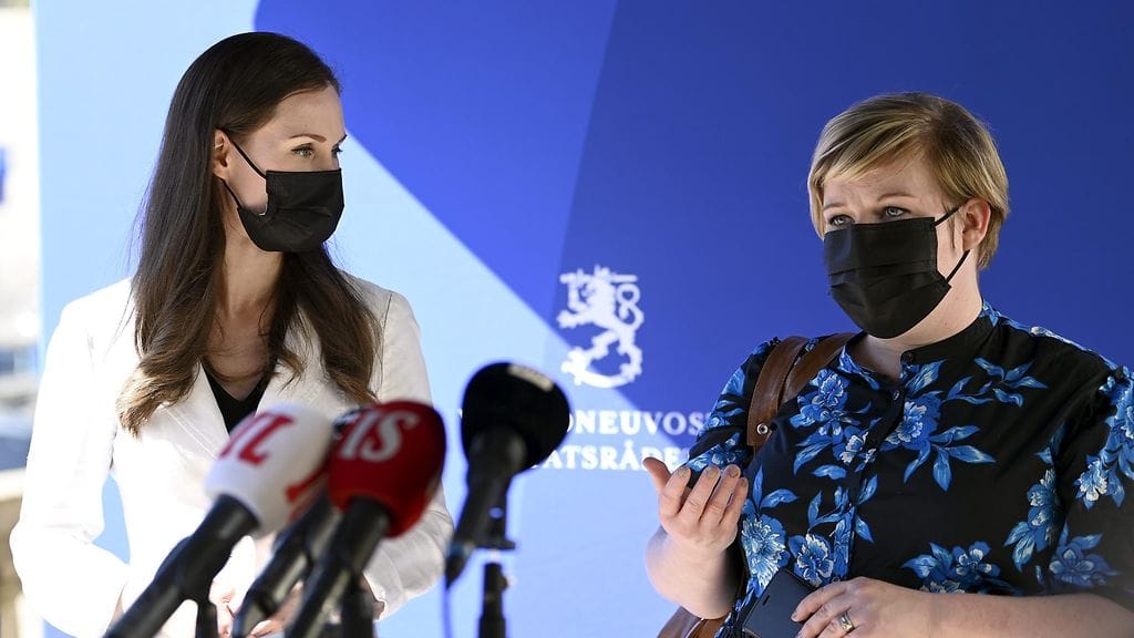 Pääministeri Sanna Marinin (sd.) ja valtiovarainministeri Saarikon elintärkeä yhteispeli ei toimi, toteaa politiikan toimittaja Vesa Kallionpää kommentissaan.