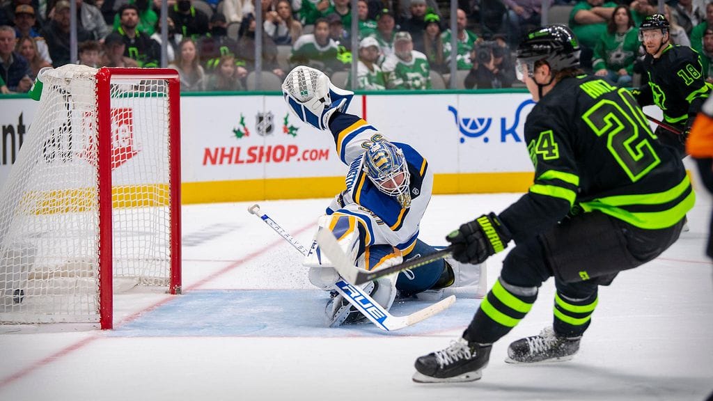 Roope Hintz iski kahdesti alivoimalla St. Louisia vastaan.