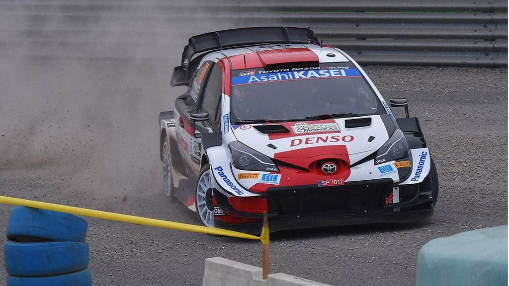 Kalle Rovanperä tarjosi show'ta Monzassa.