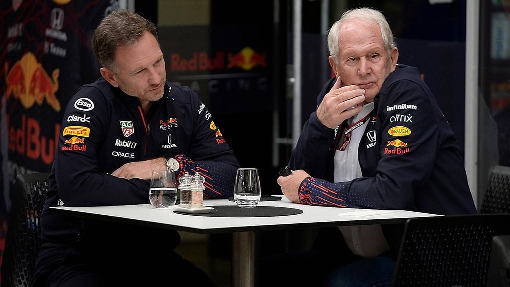 Christian Horner ja Helmut Marko avasivat sanaisen arkkunsa ratavirkailijan toiminnasta Qatarin F1-aika-ajossa.