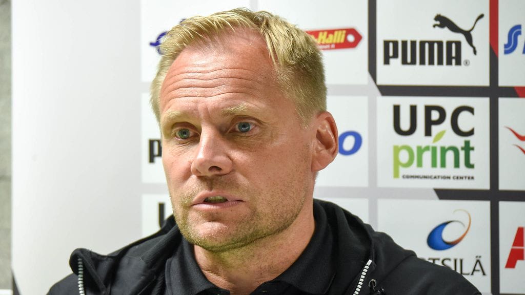 Toni Korkeakunnas johdatti HJK:n vaikeasta alkukaudesta Suomen mestariksi.