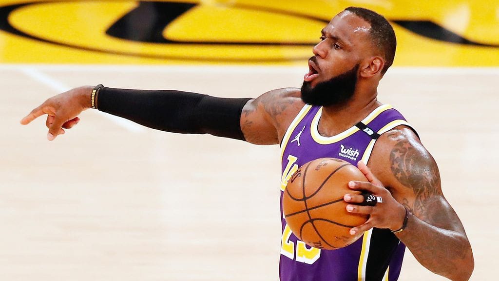 LeBron Jamesilla on ollut tapahtumien täyteinen viikko.