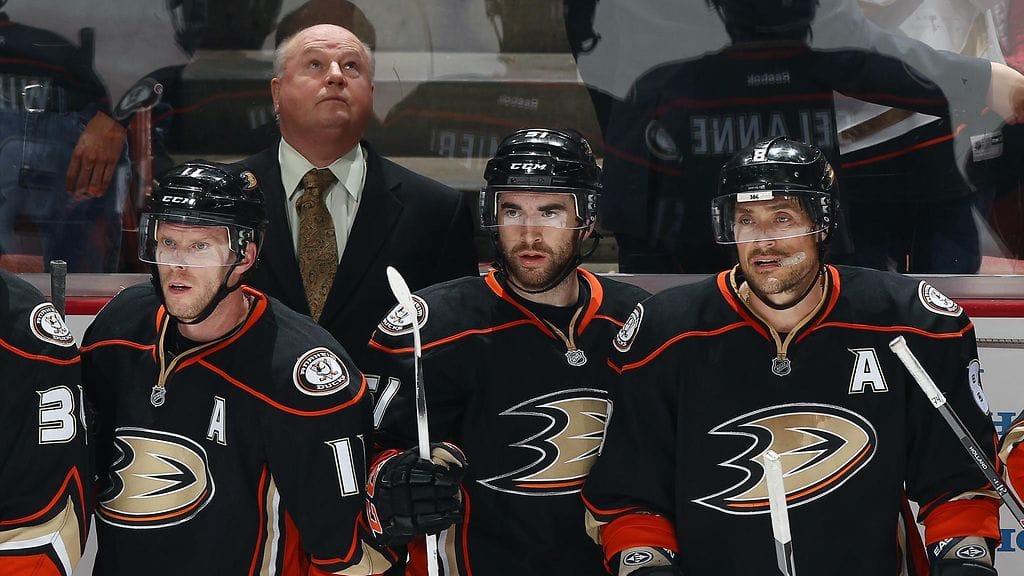 Bruce Boudreau oli Teemu Selänteen viimeinen valmentaja NHL:ssä. Selänne olisi omien sanojensa mukaan jatkanut uraansa vielä kevään 2014 jälkeenkin, mikäli valmentajana olisi ollut kuka tahansa muu.