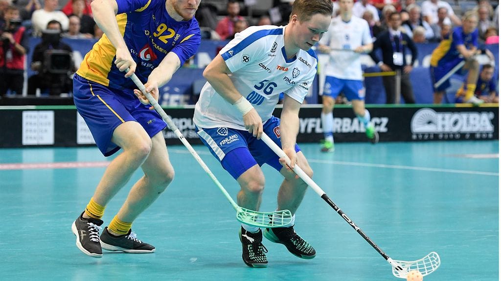 Krister Savosta pidetään jopa maailman parhaana salibandypuolustajana.