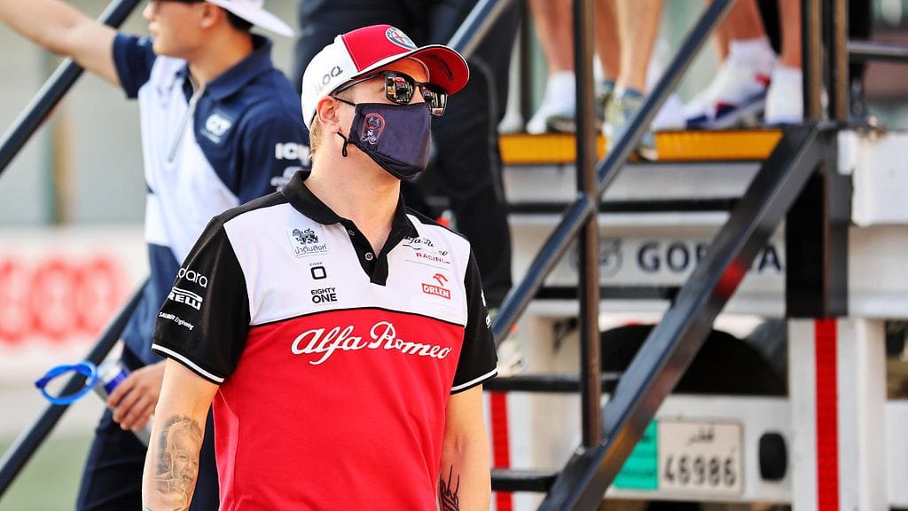 Kimi Räikkönen muistuttaa, ettei F1:ssä työskentely ollut helppoa menneinä vuosikymmeninäkään.