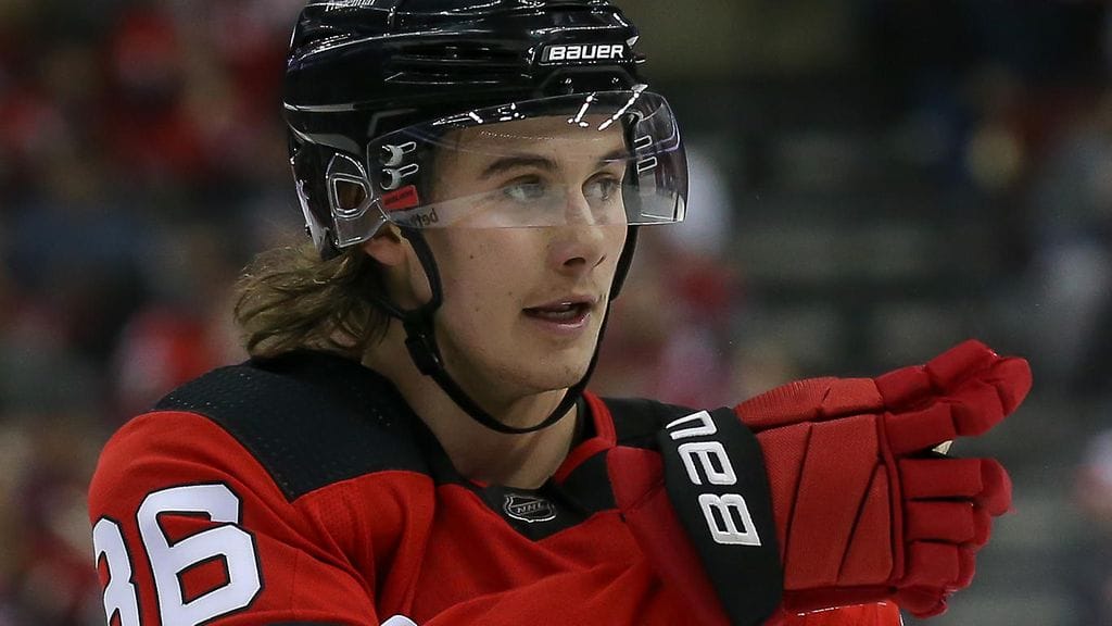 Jack Hughes on pelannut kuluvalla kaudella vain kaksi ottelua, kuitenkin tehoin 2+1.