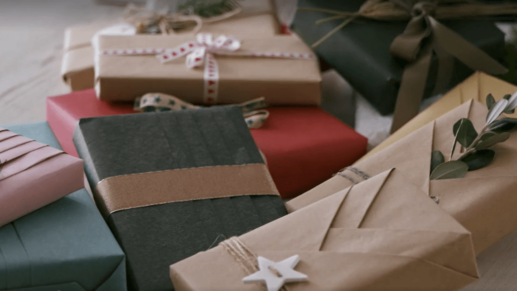 lahjojen paketointi
