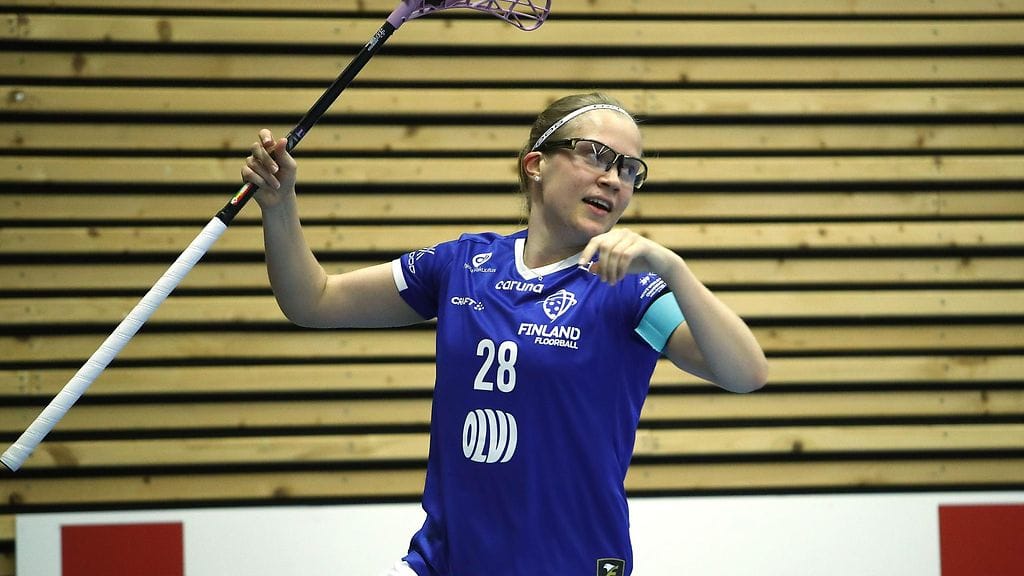 Veera Kauppi lähestyy 100 maajoukkuemaalin rajaa.