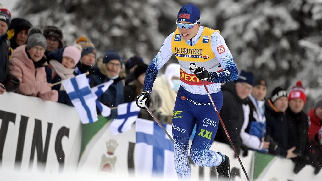 Niilo Moilanen on hiihtänyt kahtena maailmancupin viikonloppuna pisteille.