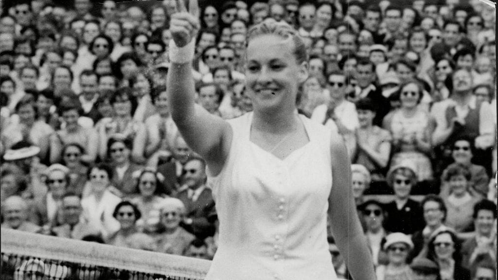 Darlene Hard on poissa.