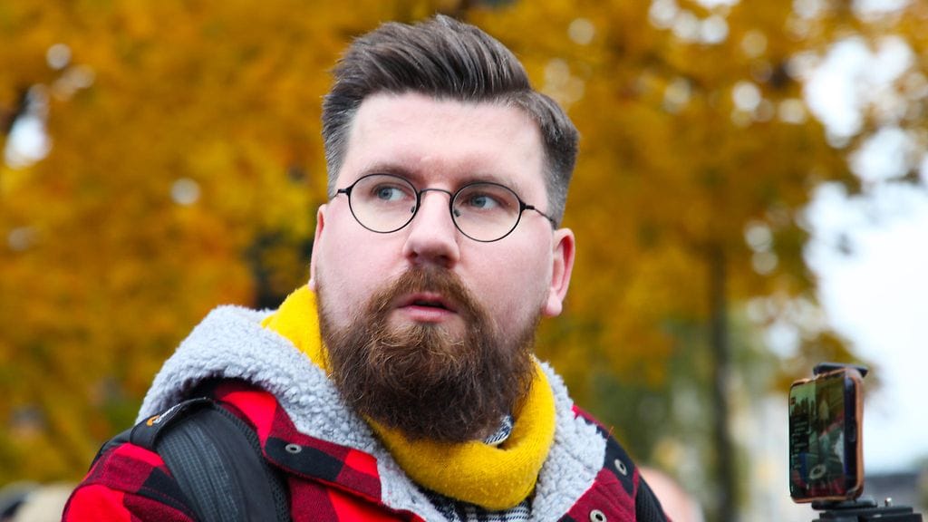 Tynkkysen mukaan hänen postauksensa ylimääräisestä istunnosta oli joutunut "disinformaatiopommituksen" kohteeksi.