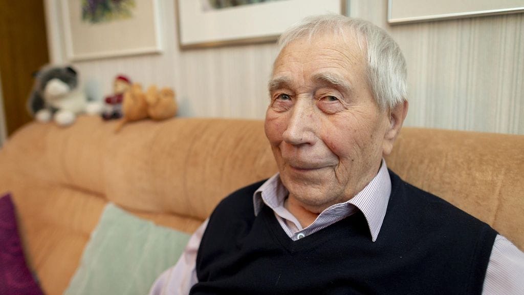 Timo Salokannel toimi jatkosodassa rintamalla radiosähköttäjänä.