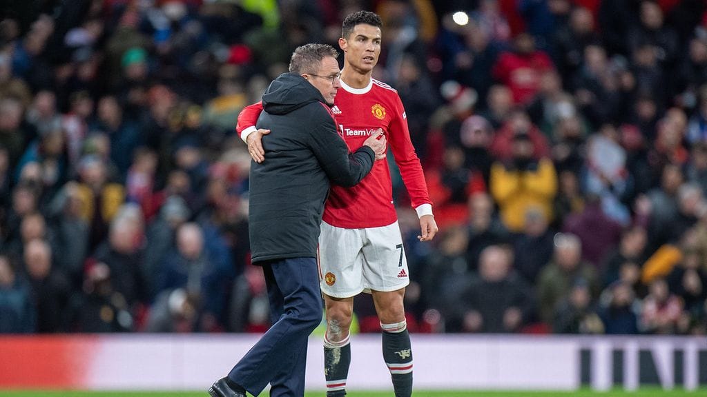 Cristiano Ronaldo osallistui Ralf Rangnickin järjestämiin prässäystalkoisiin.