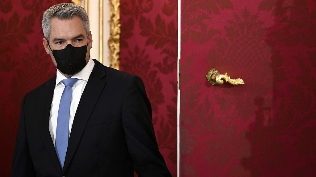 Kolme kuukautta ja kolme liittokansleria: Karl Nehammer on uusin yrittäjä.