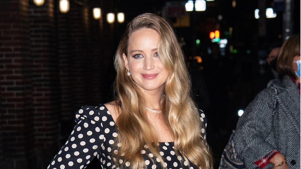 Jennifer Lawrencen esikoinen syntyi.