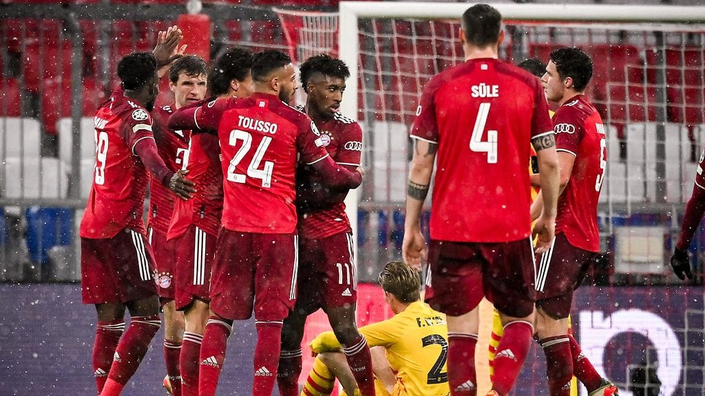 Bayern München osui kahdesti Barcelonaa vastaan ensimmäisellä puoliajalla.