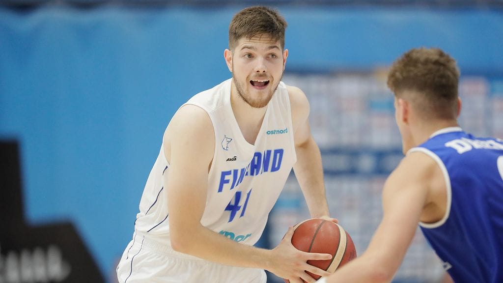 Topias Palmi jatkaa uransa ulkomailla.