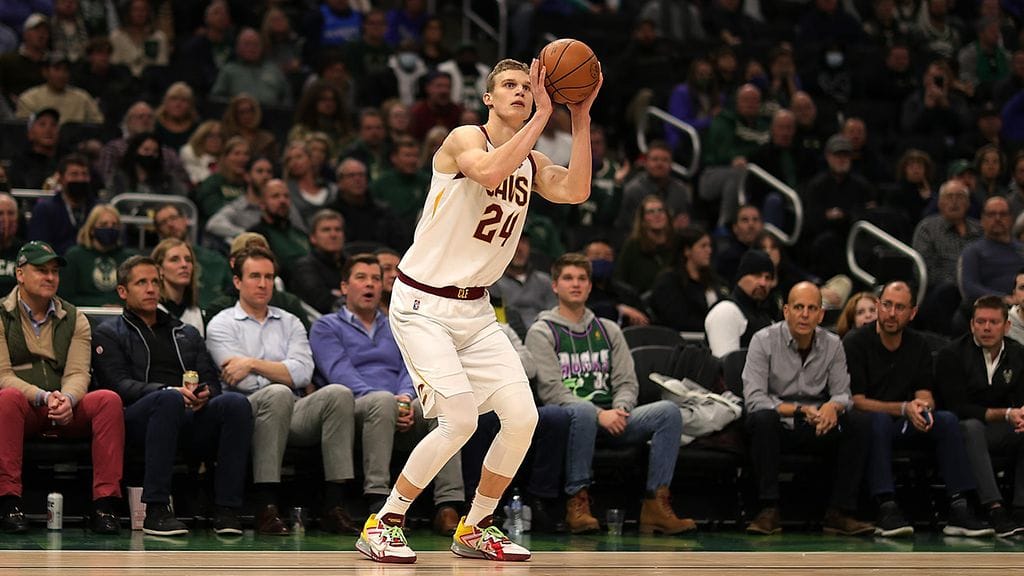 Lauri Markkasen edustama Cleveland Cavaliers otti vakuuttavan voiton NBA:ssa.