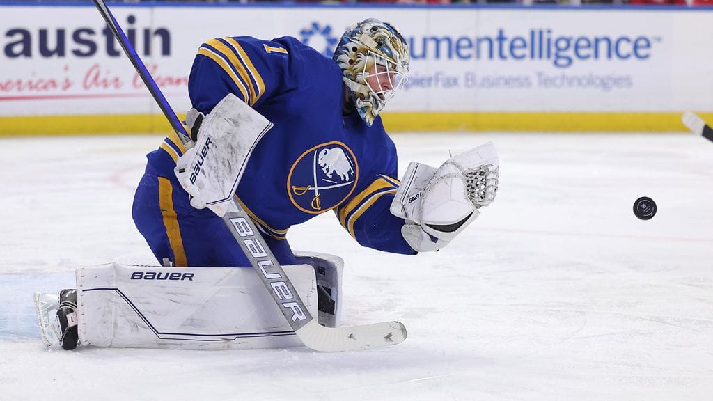 Ukko-Pekka Luukkonen on pelannut NHL:ssä vahvasti.