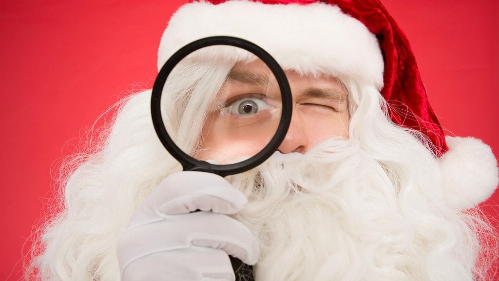 Tutki unkarilaistaiteilijan kuvaa tarkasti ja löydä kuvaan piilotetut asiat. Kuvituskuva.