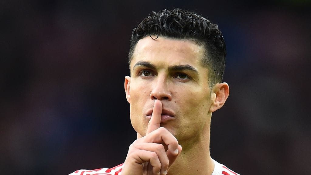 Cristiano Ronaldon edustama Manchester United kohtaa Mestarien liigan neljännesvälierissä PSG:n.