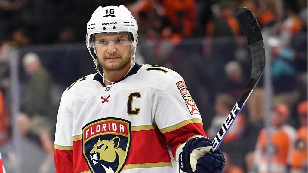 Aleksander Barkov on toistaiseksi sivussa tositoimista.