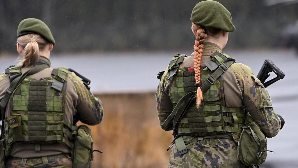 Varusmiehiä Säkylässä marraskuussa 2021.