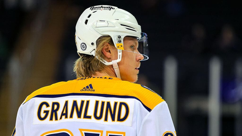 Mikael Granlund on koronaprotokollalistalla.