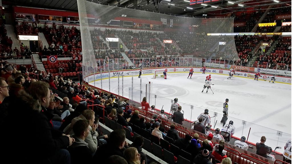 Jääkiekon SM-liigaseurat ovat tekemässä valituksia omien alueidensa hallinto-oikeuksiin voimassa olevista yleisörajoituksista.