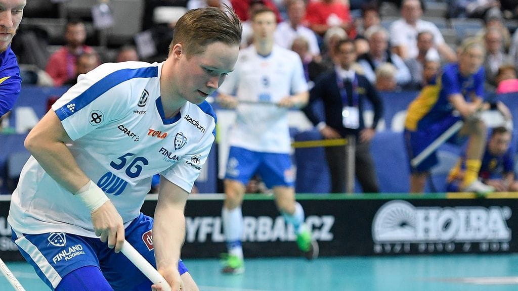 Krister Savonen joutui päättämään pelaajauransa.