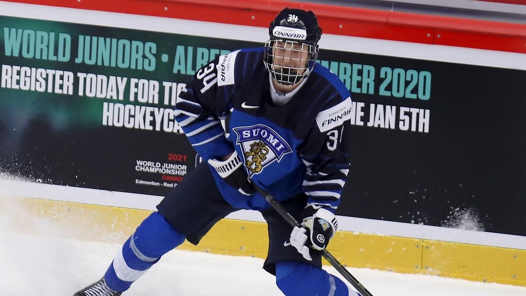 Aatu Räty ei pysty pelaamaan nuorten MM-kisoissa. IIHF päätti asiasta joulupäivänä.