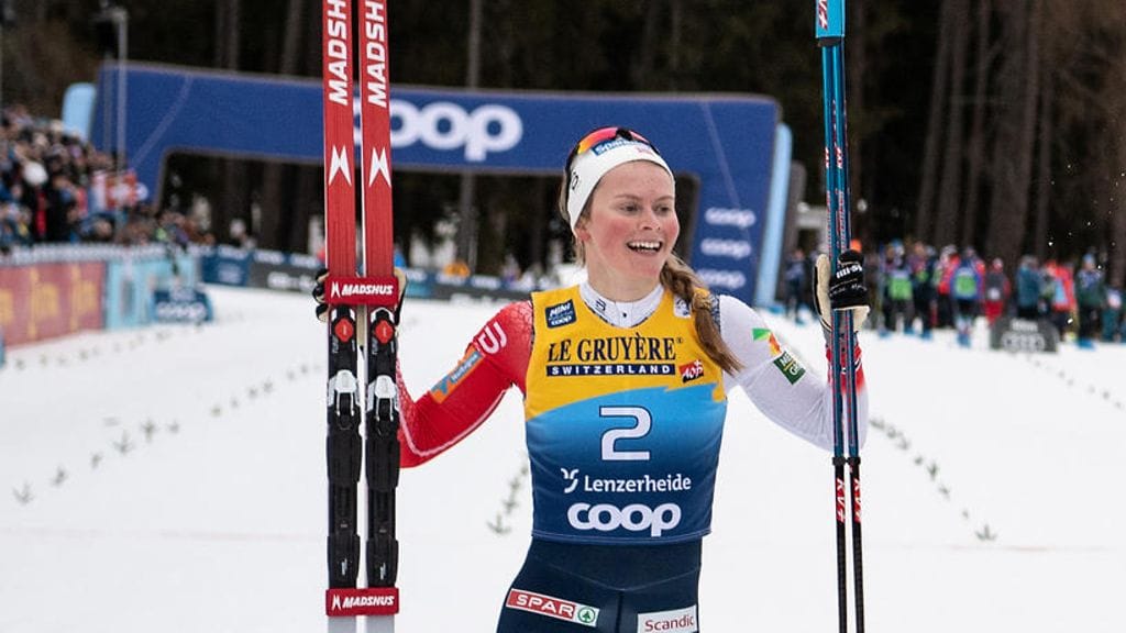 Norjan Mathilde Myhrvold hiihti upeasti Tour de Skin avauskisan toiseksi.