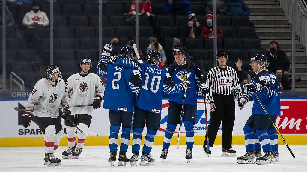 Suomen ja Tshekin välinen ottelu jouduttiin perumaan.
