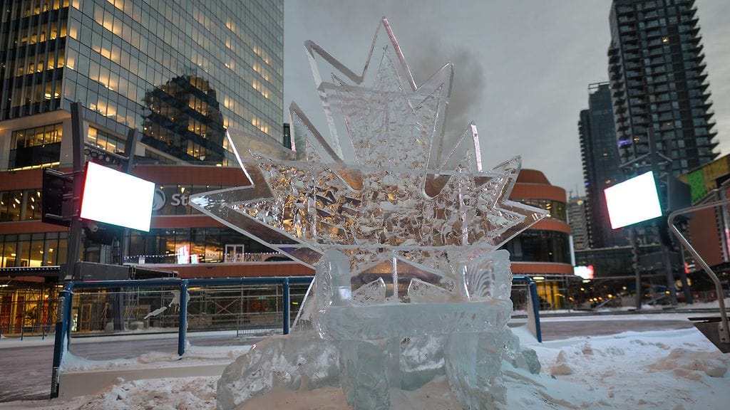 Koronatartunnat peruivat nuorten jääkiekon MM-kilpailut. Kuvituskuva.