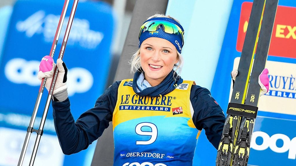 Frida Karlsson sai kolmen minuuutin aikarangaistuksen kaadettuaan Jessie Digginsin.