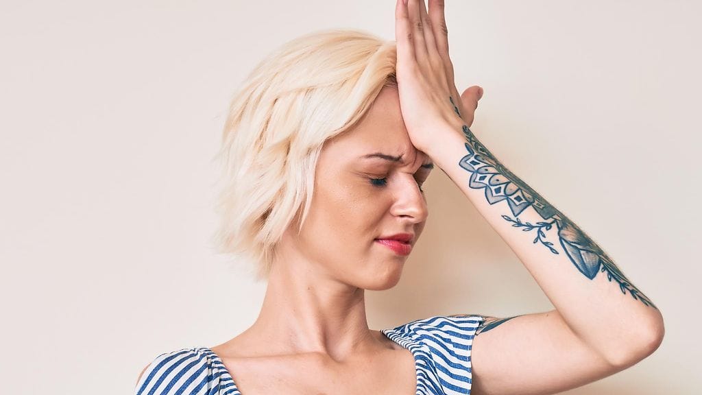 Tatuointimokat voivat pistää harmittamaan. Kuvituskuva.