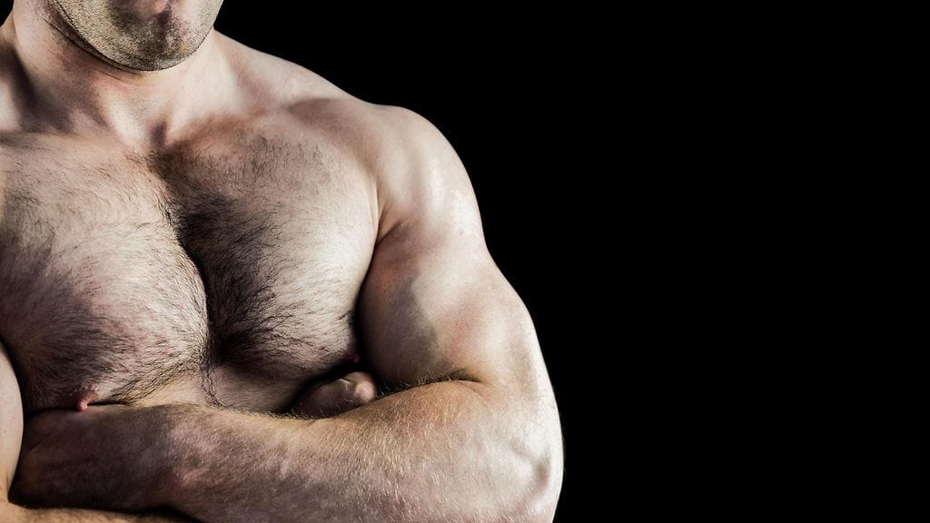 Kazakstanilainen kehonrakentaja rakastaa seksinukkeja. Kuvituskuva.