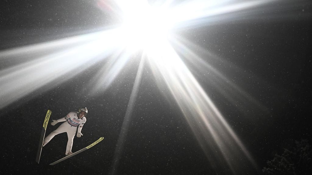 Niko Kytösahonkaan hyppy ei kantanut toiselle kierrokselle mäkiviikon aikana.