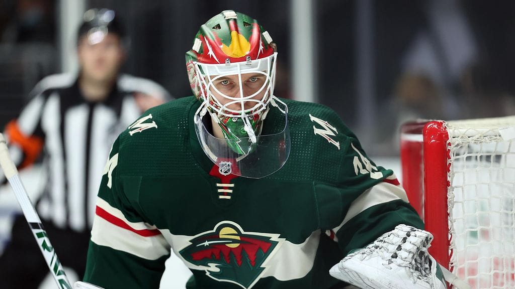 Kaapo Kähkönen pysäytti 36 laukausta Bostonia vastaan.