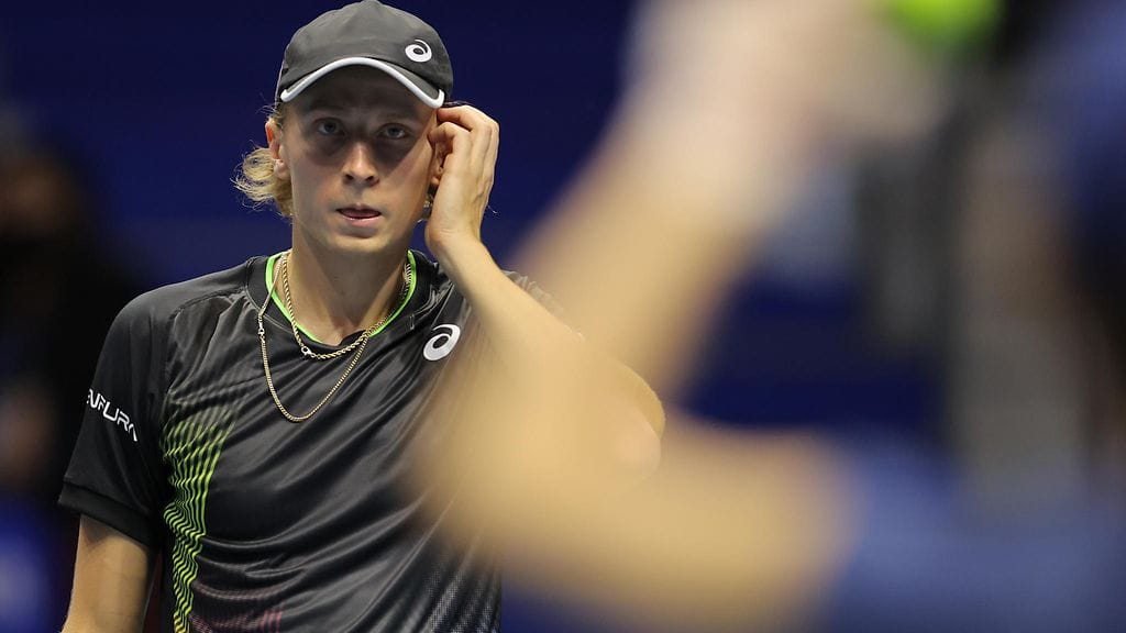 Emil Ruusuvuori sai väkevän startin kaudelle 2022. Kuva viime syksyltä Pietarin-turnauksesta.