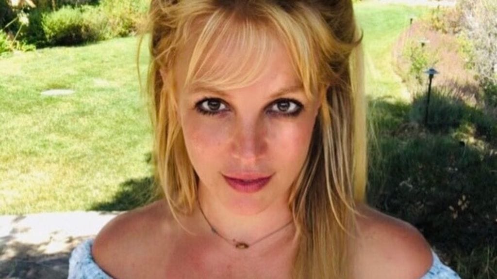 Britney Spears vapautui isänsä holhouksesta vuonna 2021.