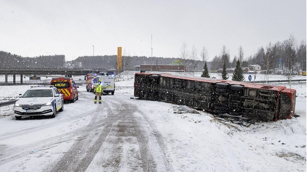 LK Salon bussiturma, Onnibus 67425955