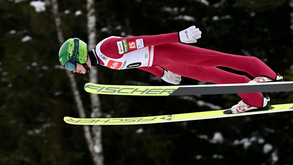 Eero Hirvonen oli parhaana suomalaisena 20:s Itävallan Klingenthalissa.