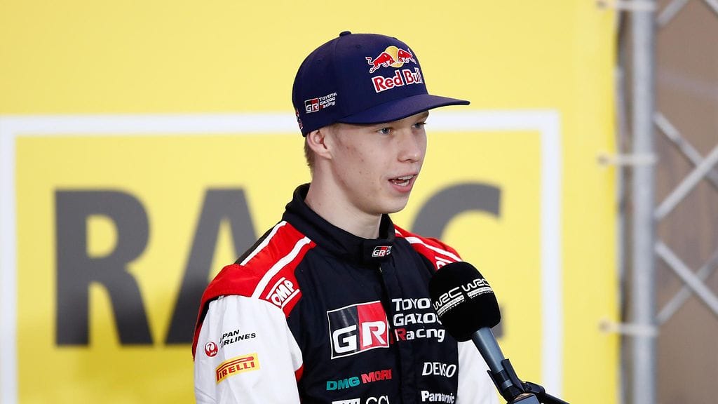 Kalle Rovanperästä voi tulla MM-rallisarjan nuorin mestari.