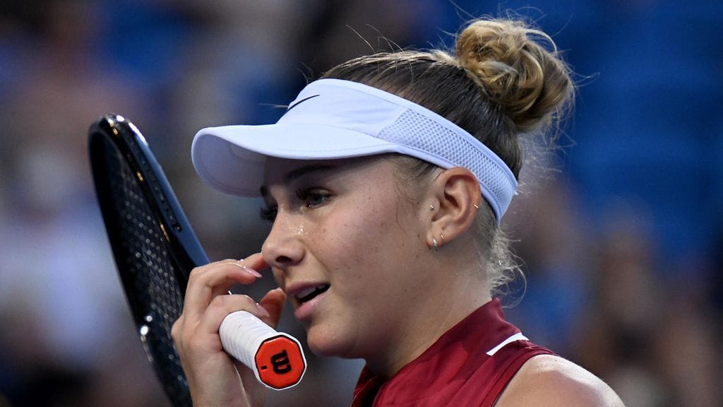 Amanda Anisimova pudotti hallitsevan mestarin Naomi Osakan.